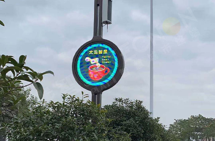 溫州平陽圓形LED燈桿屏.jpg
